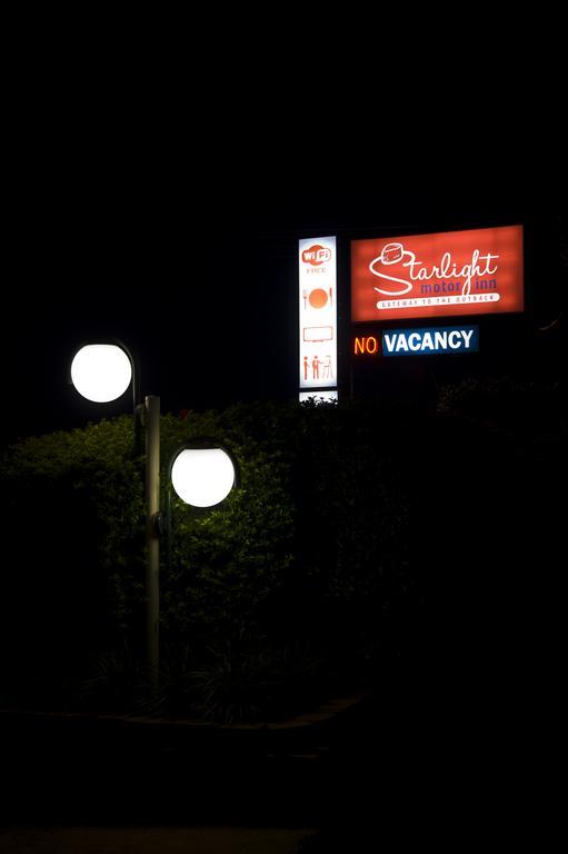 Starlight Motor Inn Roma Bagian luar foto